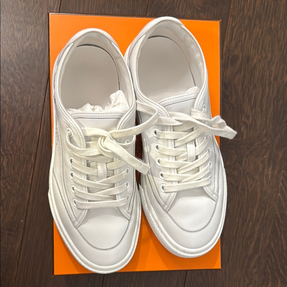Hermes GET white sneakers with logo on the side